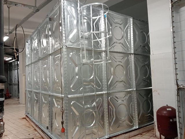 1 Tonluk Paslanmaz Su Deposu